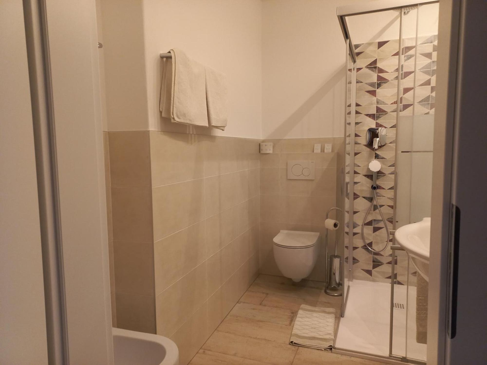 Hotel Lux Merano Pokoj fotografie